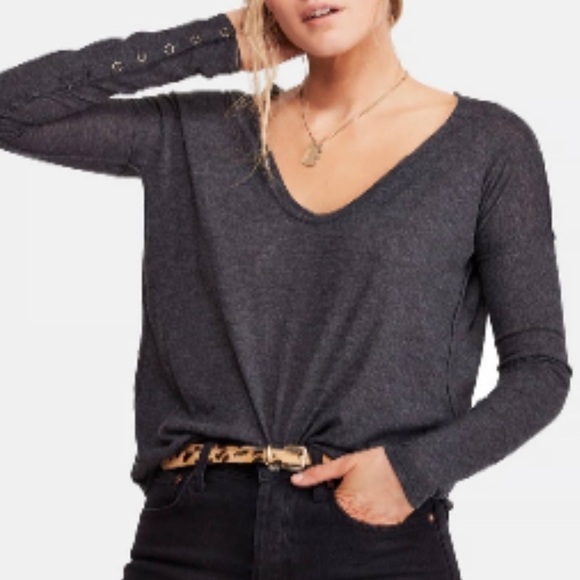 We The Free Tops - WE THE FREE Free People Womens Sienna Flor de Mayo Long Sleeve Top Size Small